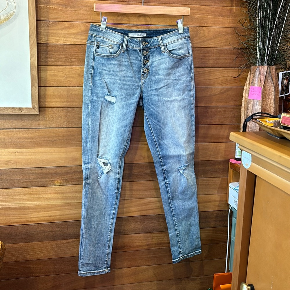 KanCan Medium Wash Ripped Skinny Jeans